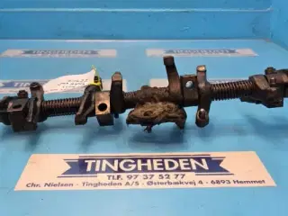 Perkins 1004-40T Vippeaksel ZZ90171