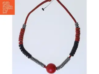 Retro halskæde med farvede træperler (str. 68 cm)