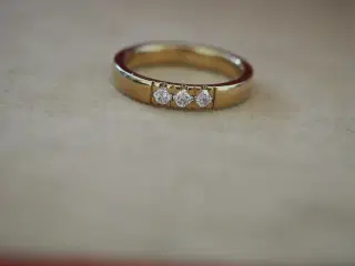 Fingerring sælges