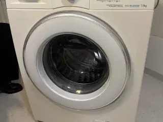 Samsung vaskemaskine (model WF70F5E2W4W)