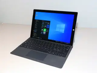 Microsoft Surface Pro 3 m. Core i5