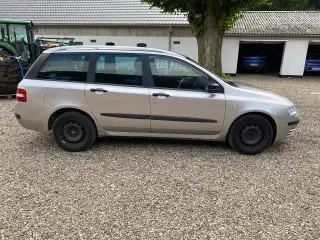 Stilo Multi Wagon  1.6 I6GV (7/6 KW / 103 H