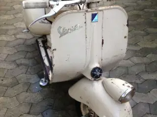 Vespa Faro Basso, Struzzo, Gran Turisimo