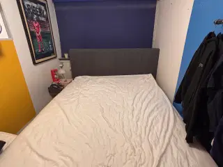 sengeramme + springmadras 