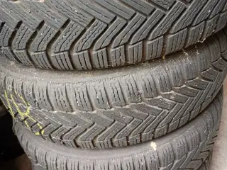 Michelin vinterdæk 195/65R15 på stålfælge