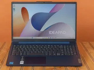 Lenovo Bærbar PC 