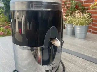 Juice presser