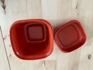 Tupperware boks/bøtte med låg 
