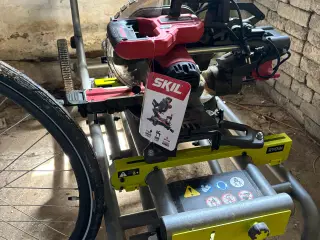 Kap-gearing sav + Ryobi bord
