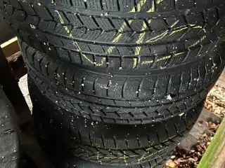 Alufælge med fine vinterdæk til Nissan Qashqai