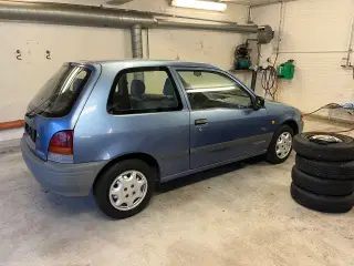 Toyota Starlet 