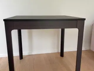 Spisebord med udtræk, Ekedalen