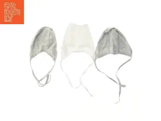 Babyhuer med snor (str. 80)