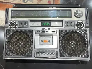 Victor Biphonic ghettoblaster 