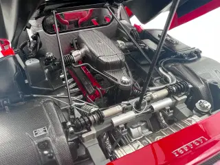 2003 Ferrari Enzo 1:12  