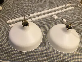 Lamper fra Ikea med loftsskinne