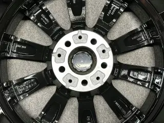 BMW 5 G30 G31 WZ 684 18 8Jx18" ET 30