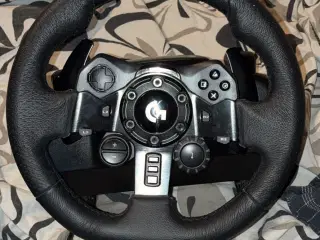 Logitech g923 rat og pedaler