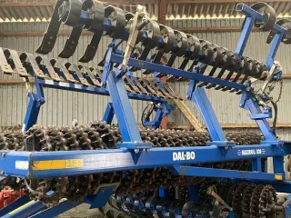 Dalbo Maxiroll 830