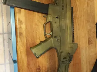 Airsoft/ Hardball/ Softgun 
