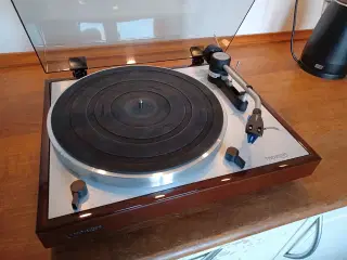 Thorens TD-403DD pladespiller