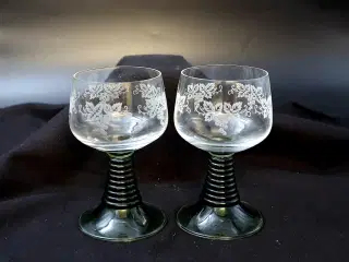 Franske Rømerglas til rødvin, grøn stilk