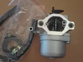 KARBURATOR til BRIGGS & STRATTON original nummer