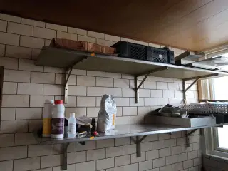 2 stk. rustfri lagerreoler