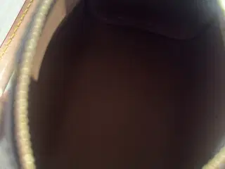 Louis Vuitton Speedy nano