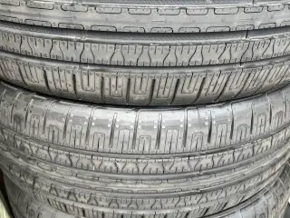 Sommerdæk. 215-55-18 ID-3 Goodyear.