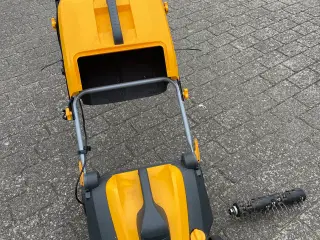 Plænelufter/vertikalskærer