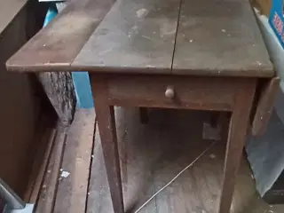 Antikt klapbord