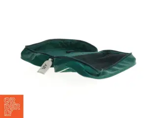 Grøn toilettaske (str. 27 x 15 x 11 cm)