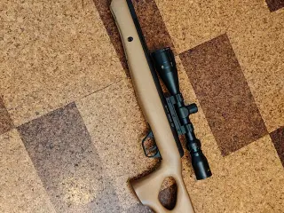 Crosman Valiant med Weihrauch kikkert