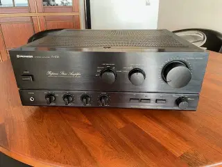 PIONEER A616  forstærker