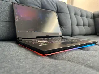 ASUS ROG G512LV, i7-10750H, 5.00 GHz, RTX2060 6GB