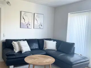 Sofa i sort læder fra ILVA