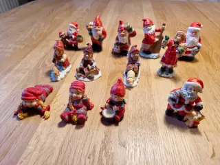 Nr.2.  13 ældre nisse figurer 