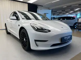 Tesla Model 3  Long Range AWD