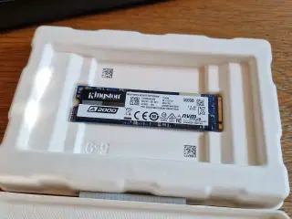 500 GB Kingston M.2 SSD harddisk