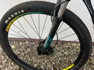 Giant Tempt 4 2016 – Dame Mountainbike (Str. S)