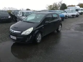 Opel corsa 1,4 Cosmo 100 hk træk rat-sædevarme mm