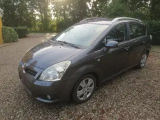 Toyota Verso 2.2 D 7 Pers Synet 2024