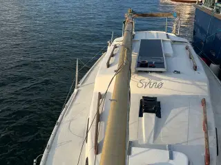 Mast til sejlbåd