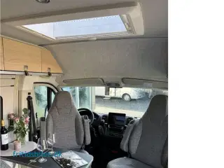 2024 - Hymer   Hymer Yosemite med alt udstyr under 6 m med langsgående senge