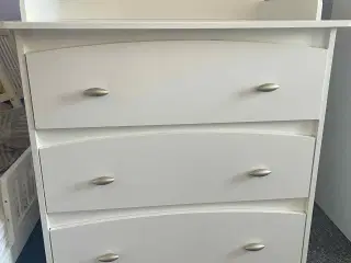 Nelly puslekommode