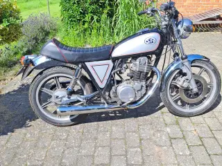 Yamaha sr 500