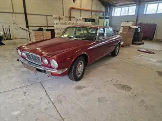 Jaguar XJ6 4,2 fra 1977