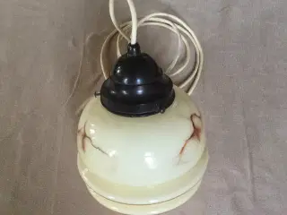 Vintage loftlampe i glas og sort fatning