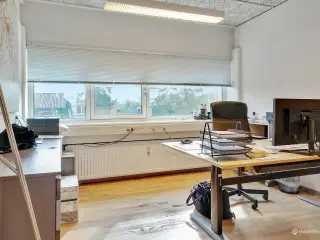 296 m² kontorlokaler – Blangstedgårdsvej – Odense SØ